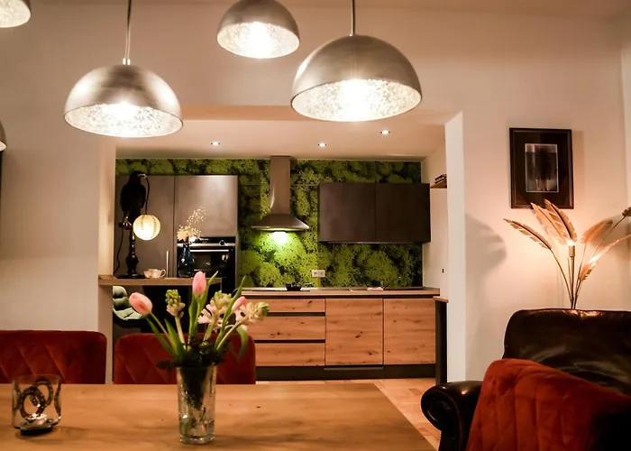 Weinberg 100 * Dresden